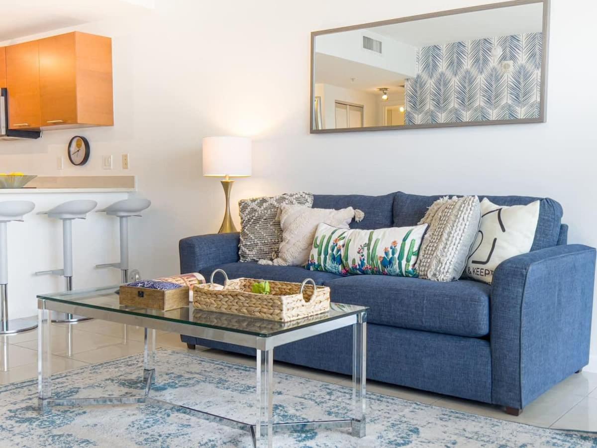 Palm Place Heart Of Miami With Parking Pool And Gym Bagian luar foto