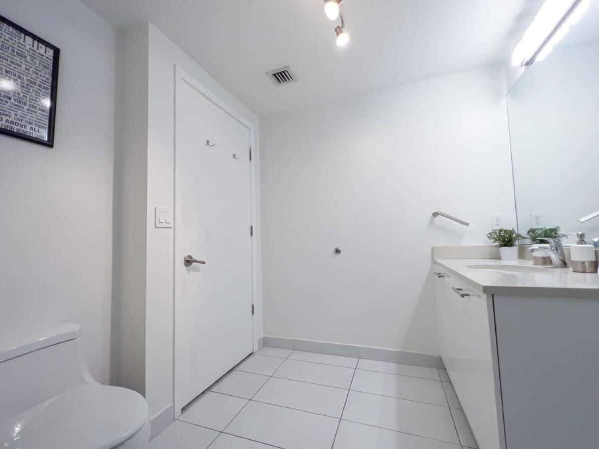 Palm Place Heart Of Miami With Parking Pool And Gym Bagian luar foto